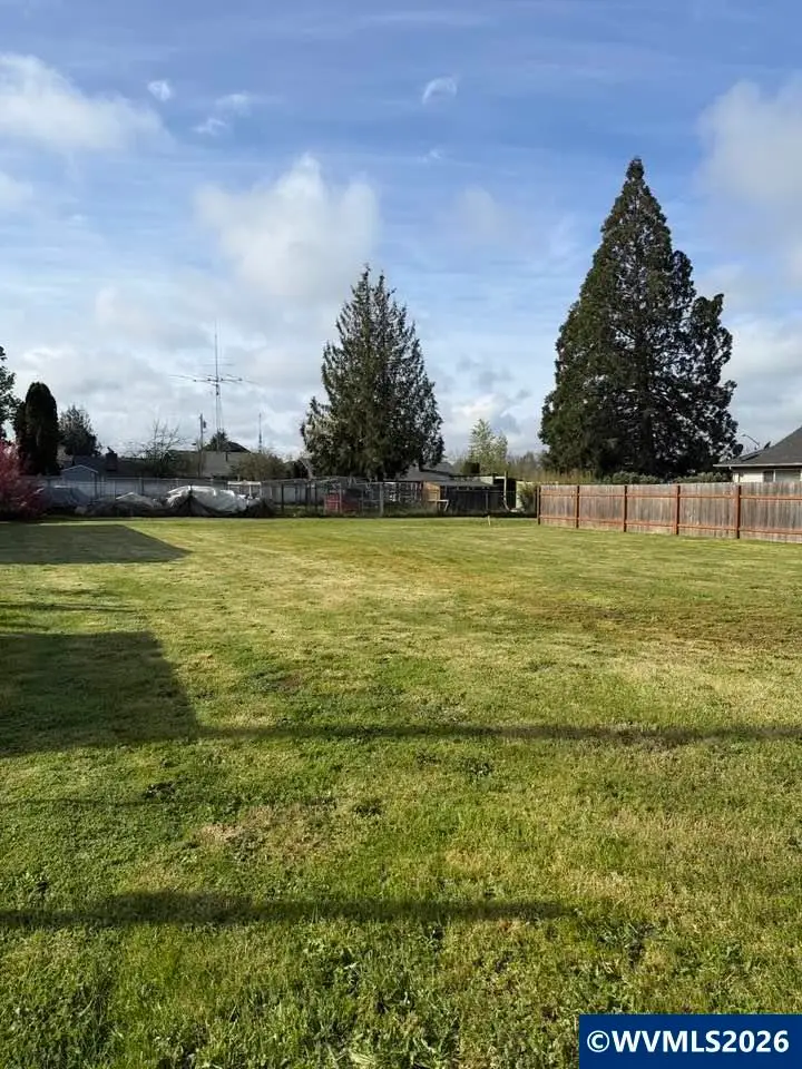 522  12th St, Aumsville, OR 97325 - #3