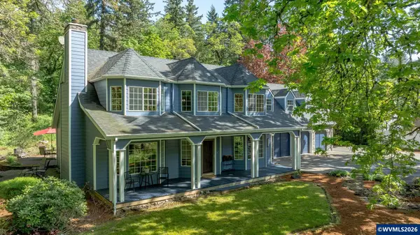 6723  Rippling Brook SE Dr, Salem, OR 97317