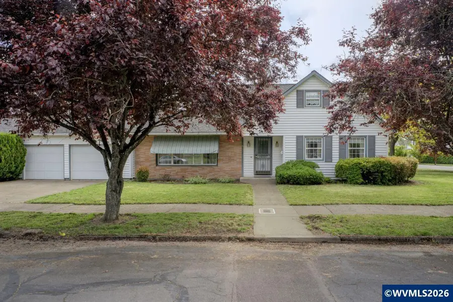 627 SW Ferry St, Albany, OR 97321 - #2