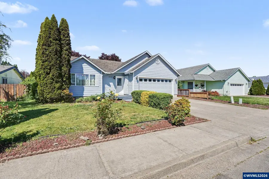 740 SE Lacey St, Sheridan, OR 97378 - #2