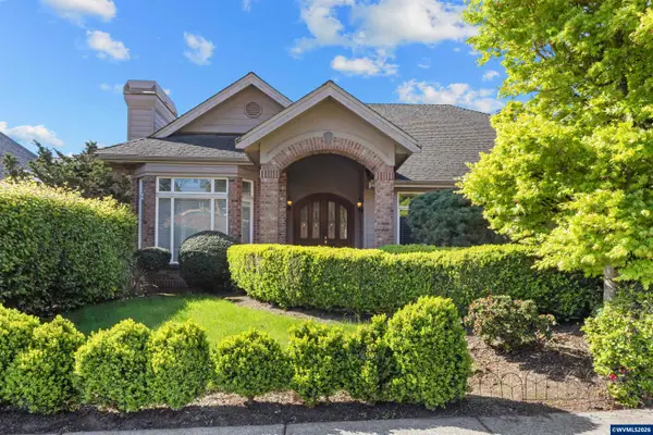 744  Creekside Dr SE, Salem, OR 97306