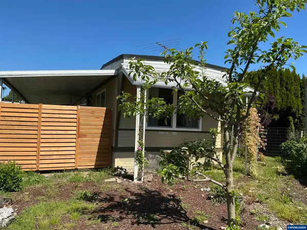 5355  River #103 Rd NE, Keizer, OR 97303