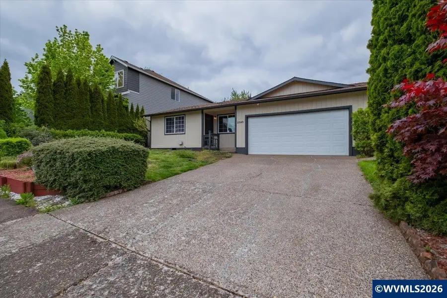 2585  Nautilus Av NW, Salem, OR 97304 - #2