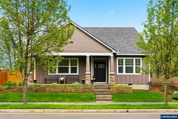 1607  Wood Duck St, Silverton, OR 97381