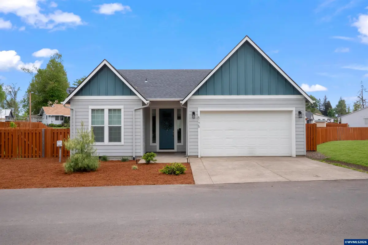 5175  Parkway Dr NE, Salem, OR 97305 - #1