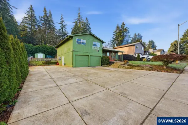 190  Kashmir St SE, Salem, OR 97306