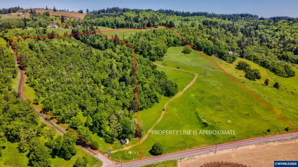 -  Riverside Rd S, Salem, OR 97306