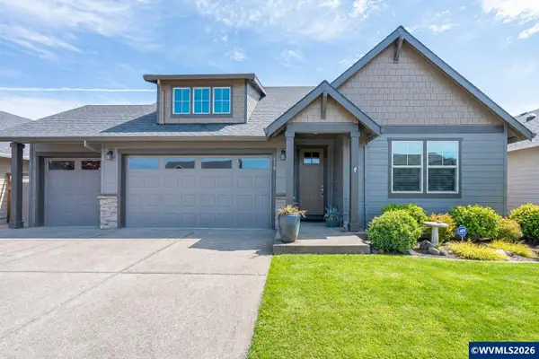 570 SE Cooper St, Dallas, OR 97338