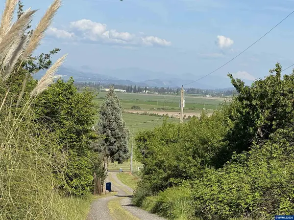 10115  Parrish Gap Rd SE, Turner, OR 97392