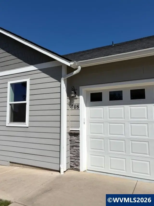 708 NW George Ct, Sublimity, OR 97385 - #3