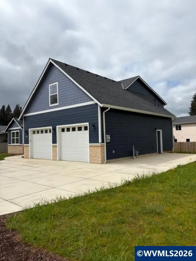 109 NW Felan Ln, Sublimity, OR 97385 - #3