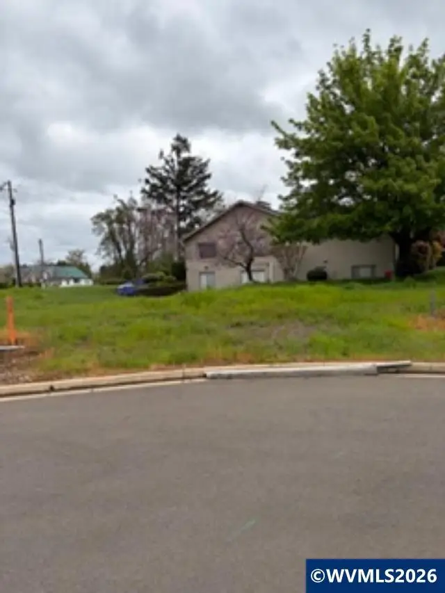702 NW George Ct, Sublimity, OR 97385 - #1
