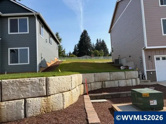 711 NW George Ct, Sublimity, OR 97385 - #3