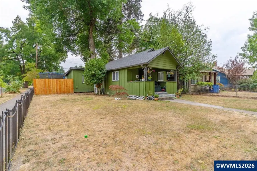 1090  Norway St NE, Salem, OR 97301 - #3