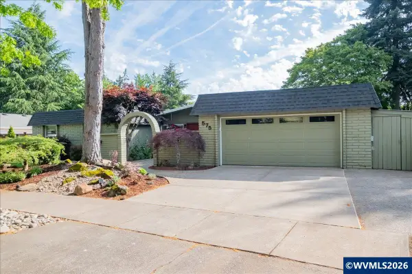 575  Juneau Dr SE, Salem, OR 97302