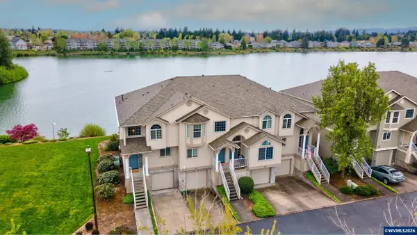 332  Crystal Springs Ln N, Keizer, OR 97303