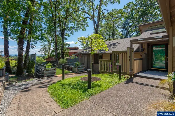 2734 NW Garryanna Dr, Corvallis, OR 97330