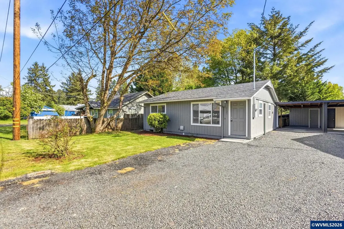 1121  Spruce St, Sweet Home, OR 97386 - #1