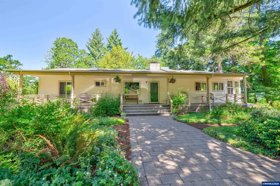 1628 SW Clay St, Dallas, OR 97338 - #2
