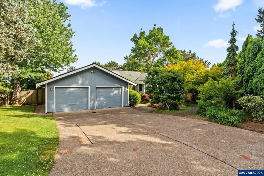 3077 NW Lisa Pl, Corvallis, OR 97330 - #2