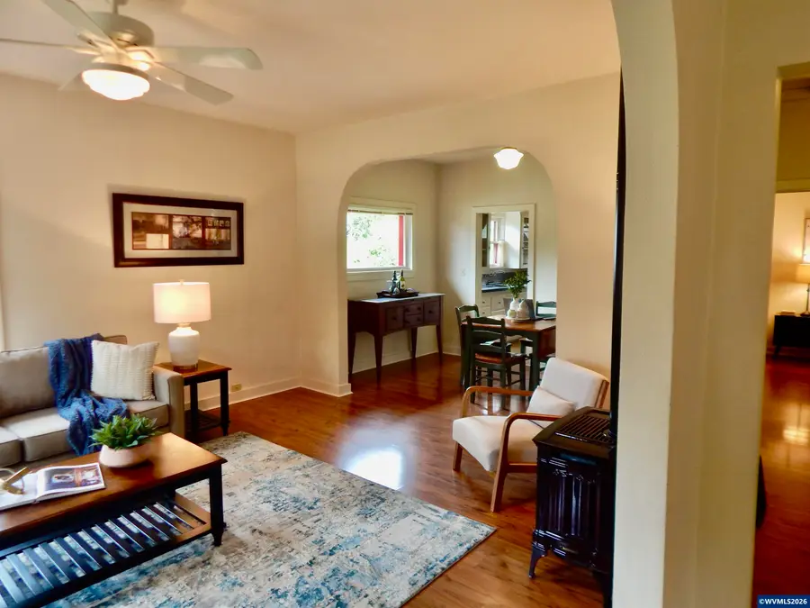 645 NW 13th St, Corvallis, OR 97330 - #3