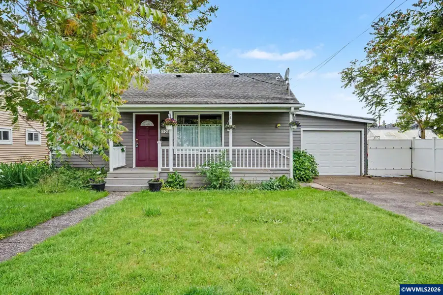 508 S 2nd St, Silverton, OR 97381 - #3