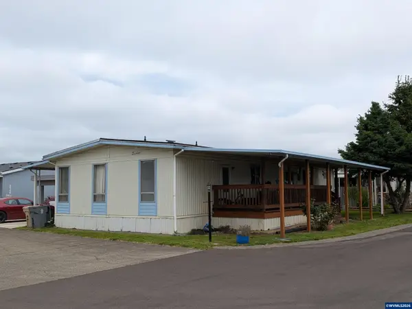 204  Cascade Dr, Lebanon, OR 97355