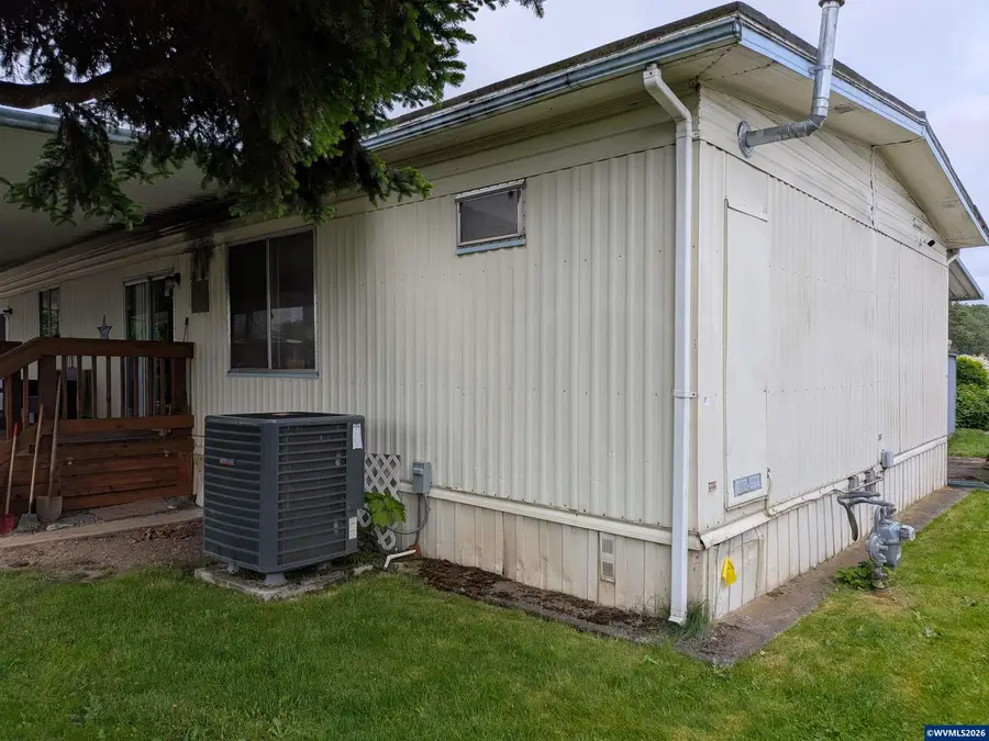 204  Cascade Dr, Lebanon, OR 97355 - #3