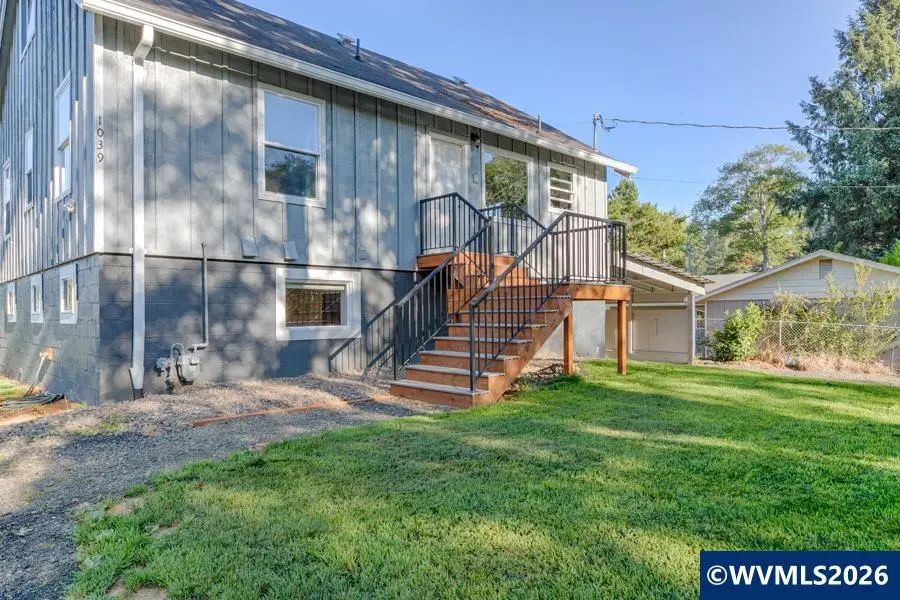1039-1041 NE Grant St, Newport, OR 97365 - #3
