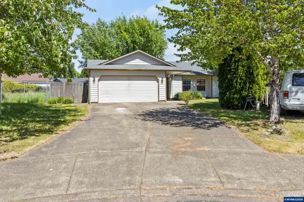 920 SW Myrtle Ct, McMinnville, OR 97128