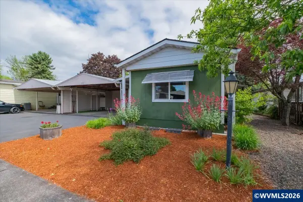 450 SE LaCreole (#148) Dr, Dallas, OR 97338