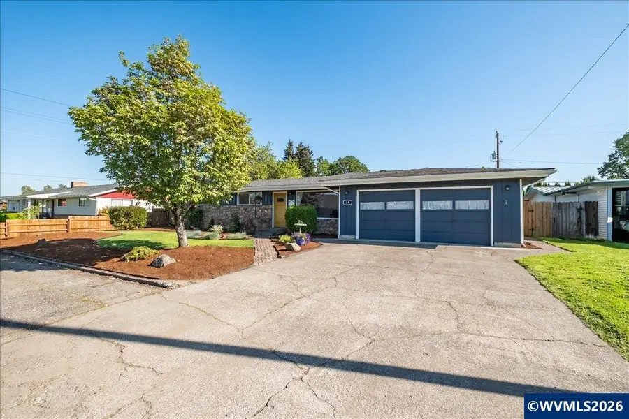 24 W Cedar Dr, Lebanon, OR 97355 - #2
