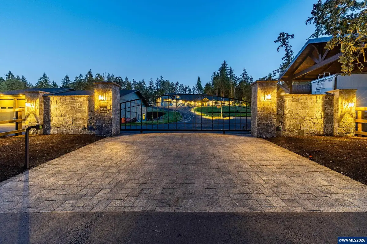 32568  Deberry Rd, Creswell, OR 97426 - #1