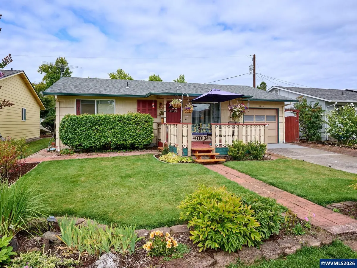 1215  Stanfield Rd, Woodburn, OR 97071 - #1