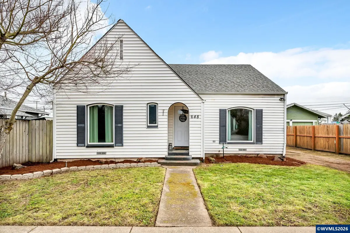 648  Juniper St, Junction City, OR 97448 - #1
