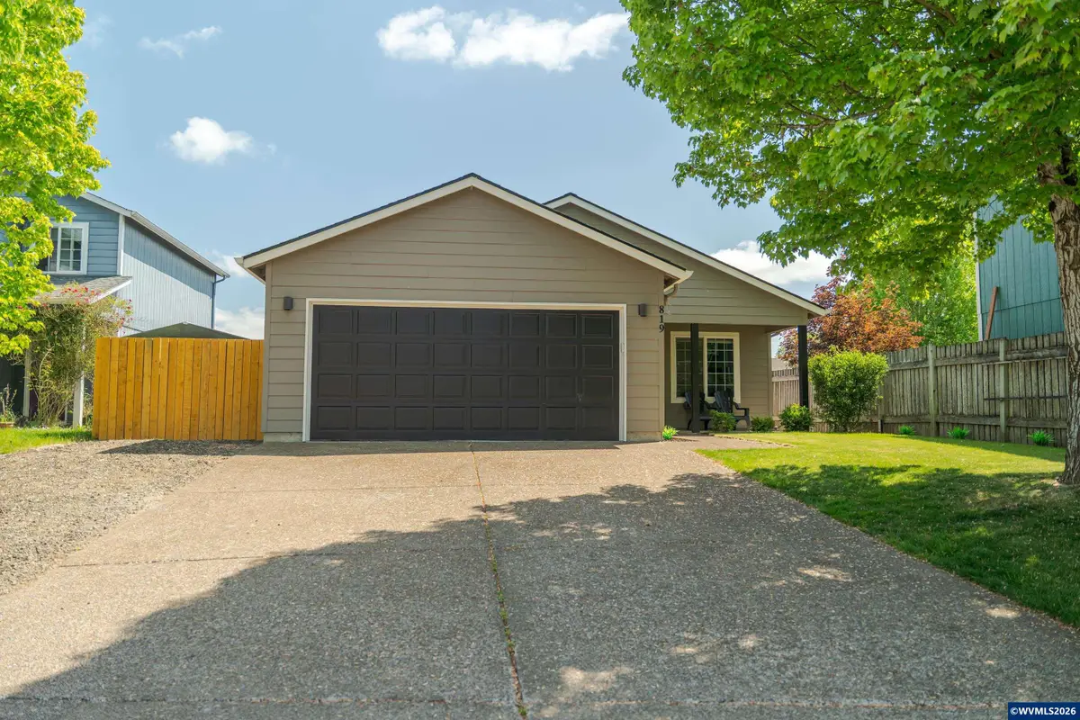 819  Monmouth Av S, Monmouth, OR 97361 - #1