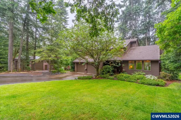 6202  4-J Ln SE, Salem, OR 97317