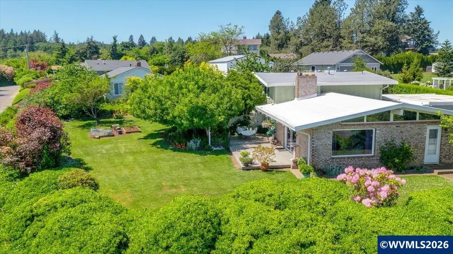 2115  37th Av NW, Salem, OR 97304 - #2