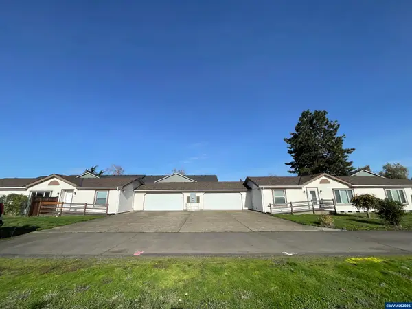 4445  Blueberry (-4455) Ln NE, Salem, OR 97305