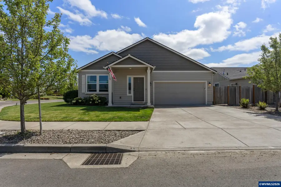 1493 SE Huckleberry Av, Dallas, OR 97338 - #2