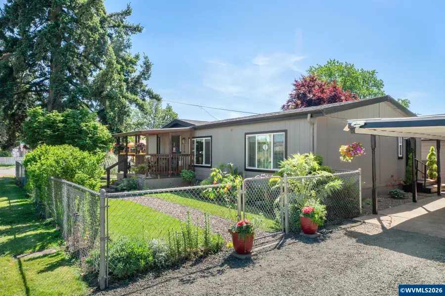 310  Chicago St NE, Albany, OR 97321 - #3