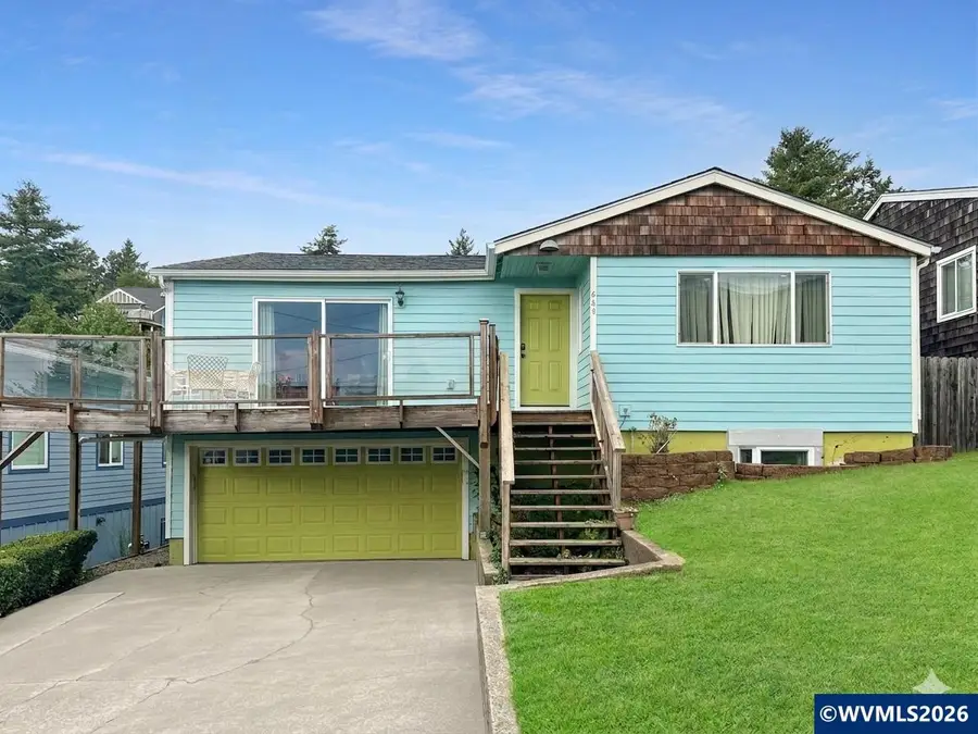 645 SE 4th St, Newport, OR 97365 - #3