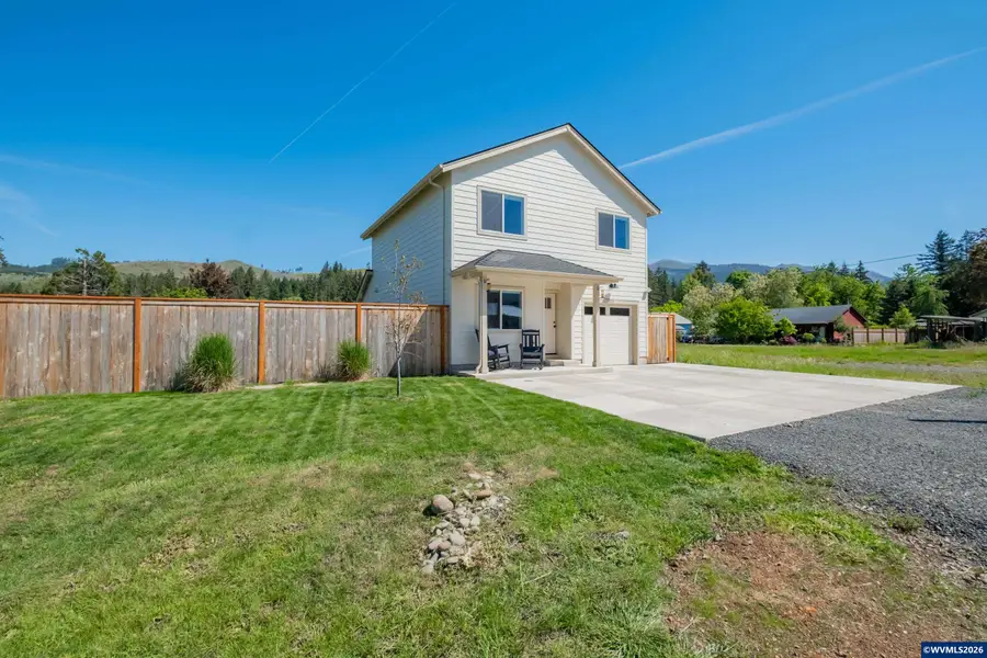 123  Sorbin Av E, Gates, OR 97346 - #2