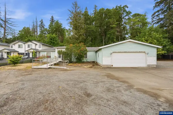 1485 E Santiam St, Stayton, OR 97383