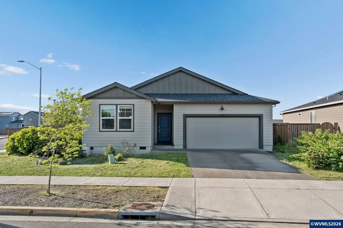 4841  Skylab Av NE, Salem, OR 97305 - #1