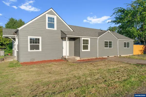 2010 E 1st Av, Albany, OR 97321