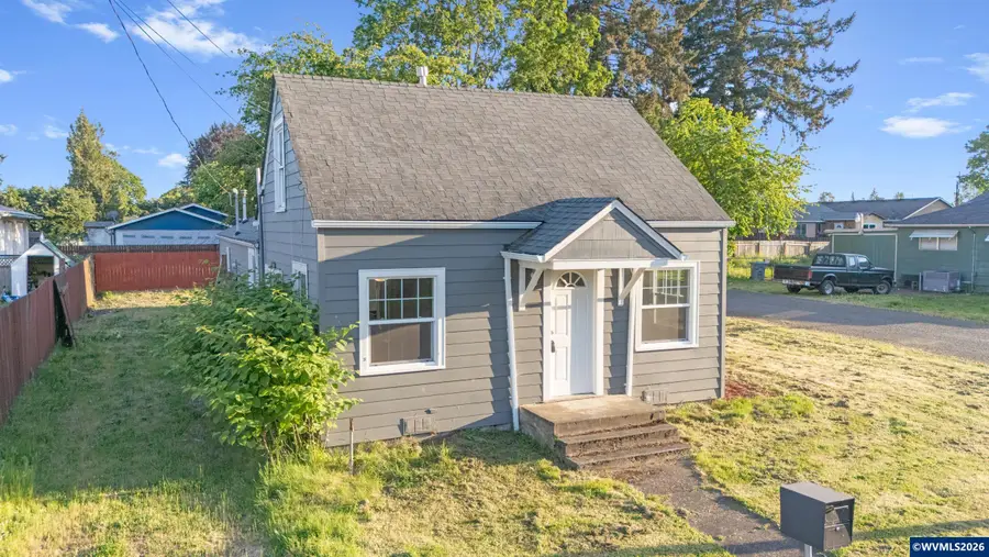 2010  1st Av E, Albany, OR 97321 - #3