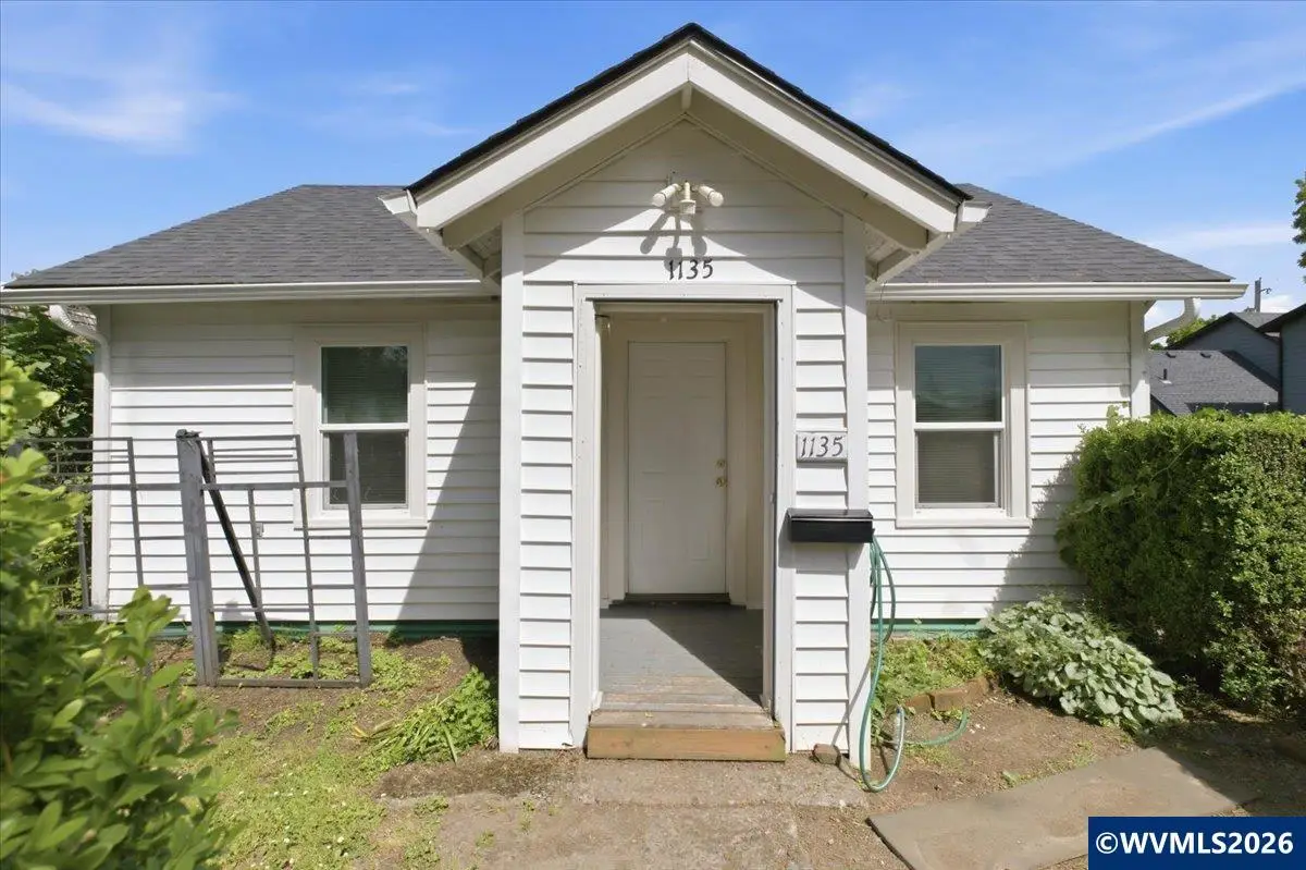 1135  6th St NW, Salem, OR 97304 - #1