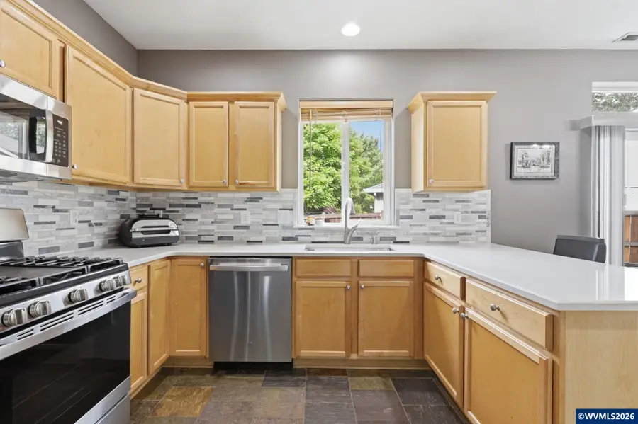 497  Cameron St, Albany, OR 97322 - #2