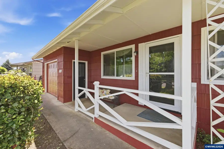 1765  Umpqua Rd, Woodburn, OR 97071 - #2